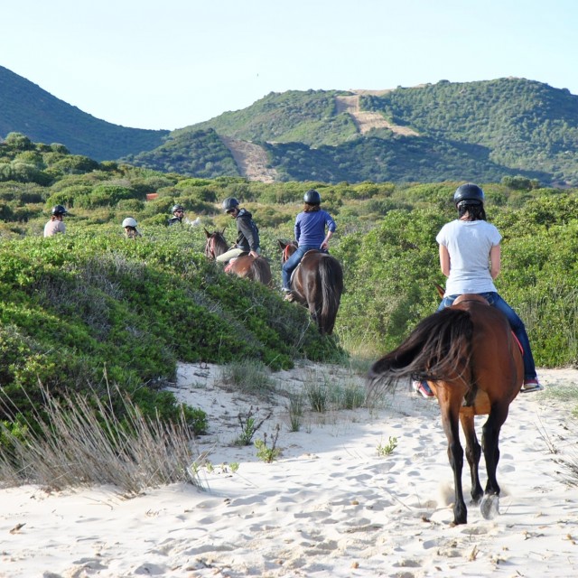 Oktober Erlebnisse auf Camping Capo Ferrato mit der „Sardischen Wochen“ – 1.-21. Oktober